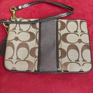 Coach Signature Brown & Tan Wristlet With Hang Tag EUC